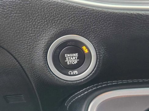 Used 2022 Dodge Challenger R/T w/ Driver Convenience Group image 26