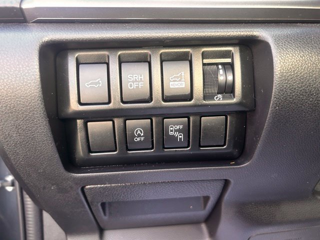 Used 2021 Subaru Forester Premium AWD/4WD image 21