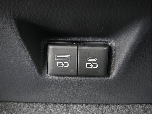 New 2026 Toyota Camry SE FWD image 15