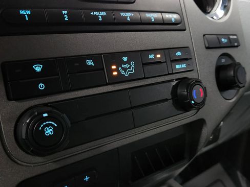 Used 2011 Ford F250 XLT w/ XLT Premium Pkg image 27