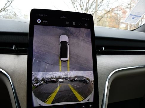 New 2025 Volvo EX90 Plus image 16