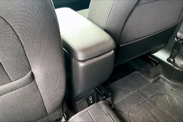 Used 2023 Chevrolet TrailBlazer LT w/ Convenience Package AWD/4WD image 22