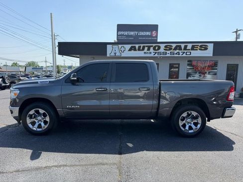 Used 2020 RAM 1500 Big Horn AWD/4WD image 1