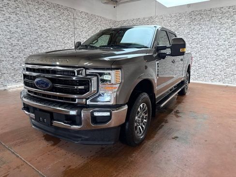 Used 2022 Ford F350 Lariat w/ Lariat Ultimate Package AWD/4WD image 3