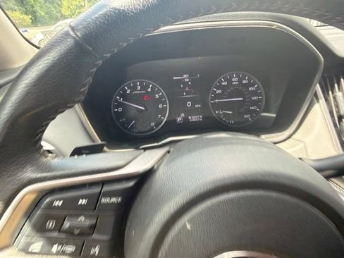 Used 2023 Subaru Outback Onyx Edition AWD/4WD image 16