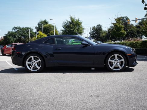 Used 2015 Chevrolet Camaro SS w/ RS Package RWD image 11