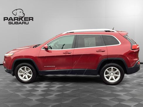 Used 2017 Jeep Cherokee Latitude w/ Safety/Convenience Group image 2