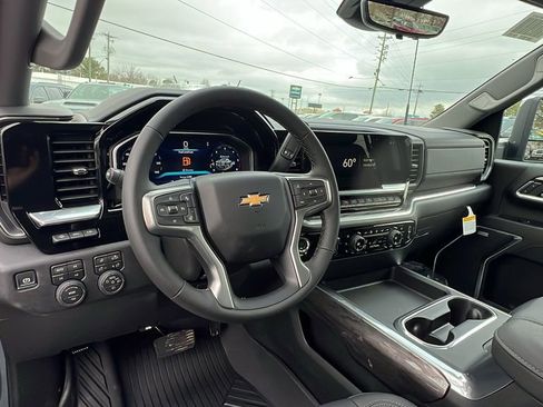 New 2026 Chevrolet Silverado 2500 LTZ w/ LTZ Convenience Package image 19