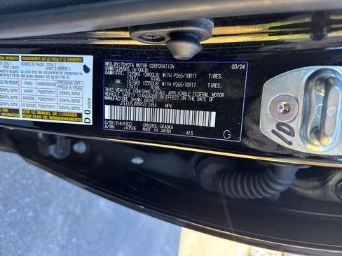 Used 2024 Toyota 4Runner SR5 image 36