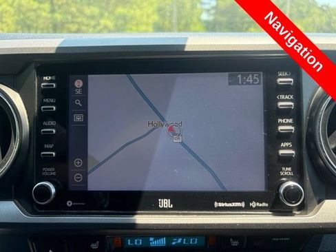 Used 2022 Toyota Tacoma TRD Sport w/ TRD Premium Sport Package AWD/4WD image 29