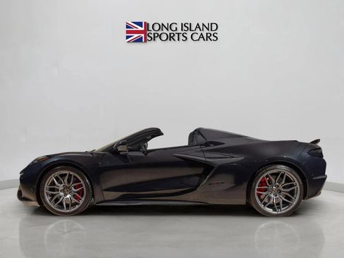 Used 2024 Chevrolet Corvette Z06 image 8