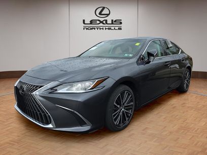 Certified 2023 Lexus ES 350 w/ Premium Package