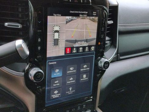 Used 2022 RAM 3500 Laramie image 20