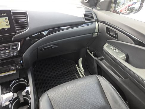 Used 2023 Honda Passport Elite image 15