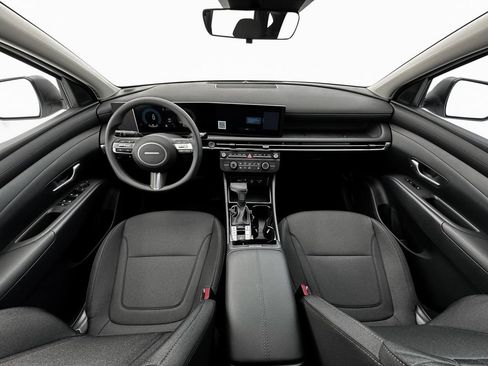 Certified 2025 Hyundai Tucson SE AWD/4WD image 19