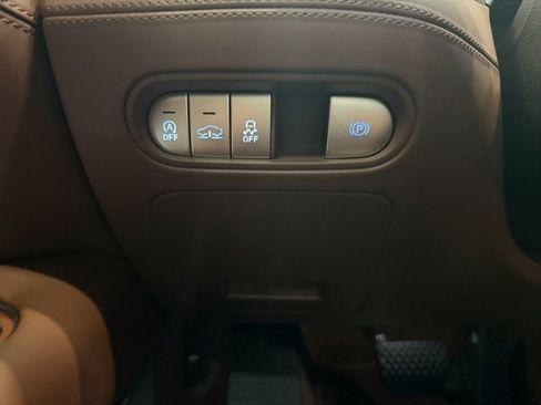 Used 2023 Genesis G90 3.5T image 20