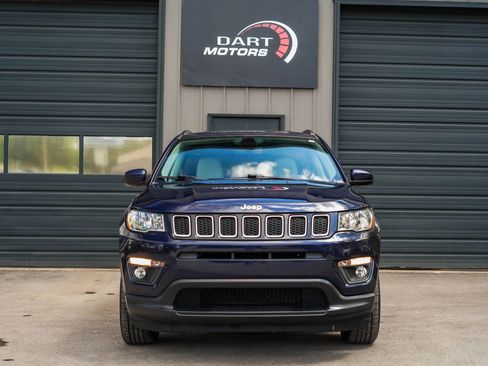 Used 2018 Jeep Compass Latitude AWD/4WD image 2