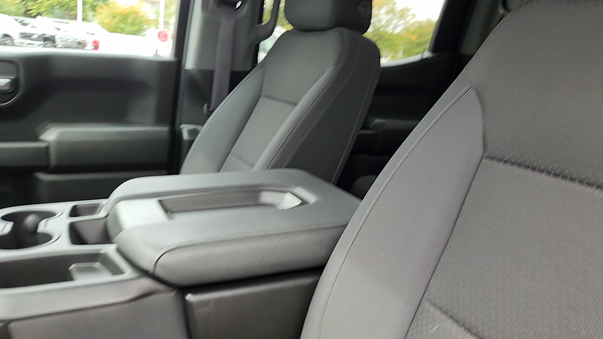 Used 2024 GMC Sierra 1500 Pro w/ Graphite Edition AWD/4WD image 31