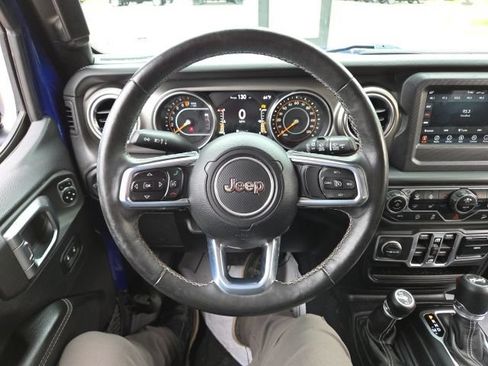 Used 2018 Jeep Wrangler Unlimited Sahara w/ Dual Top Group AWD/4WD image 54