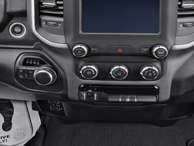 Used 2022 RAM 2500 Big Horn AWD/4WD image 14