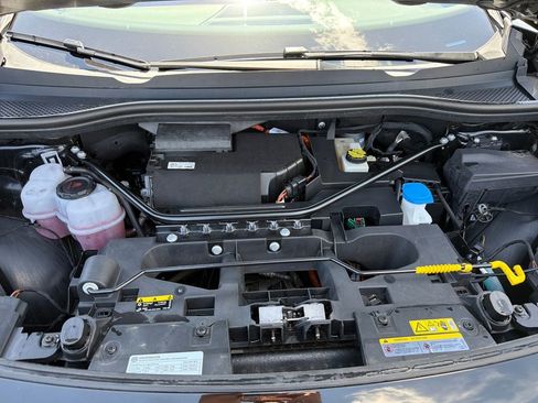 Certified 2022 Volkswagen ID.4 Pro S AWD/4WD image 24