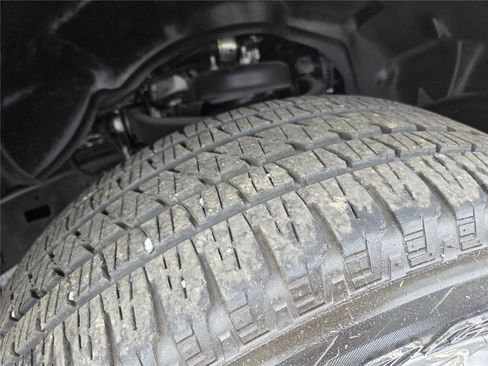 Used 2025 RAM 1500 Big Horn image 33