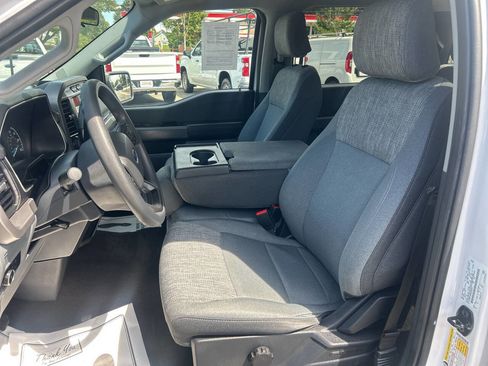 Used 2022 Ford F150 XLT w/ Trailer Tow Package image 11