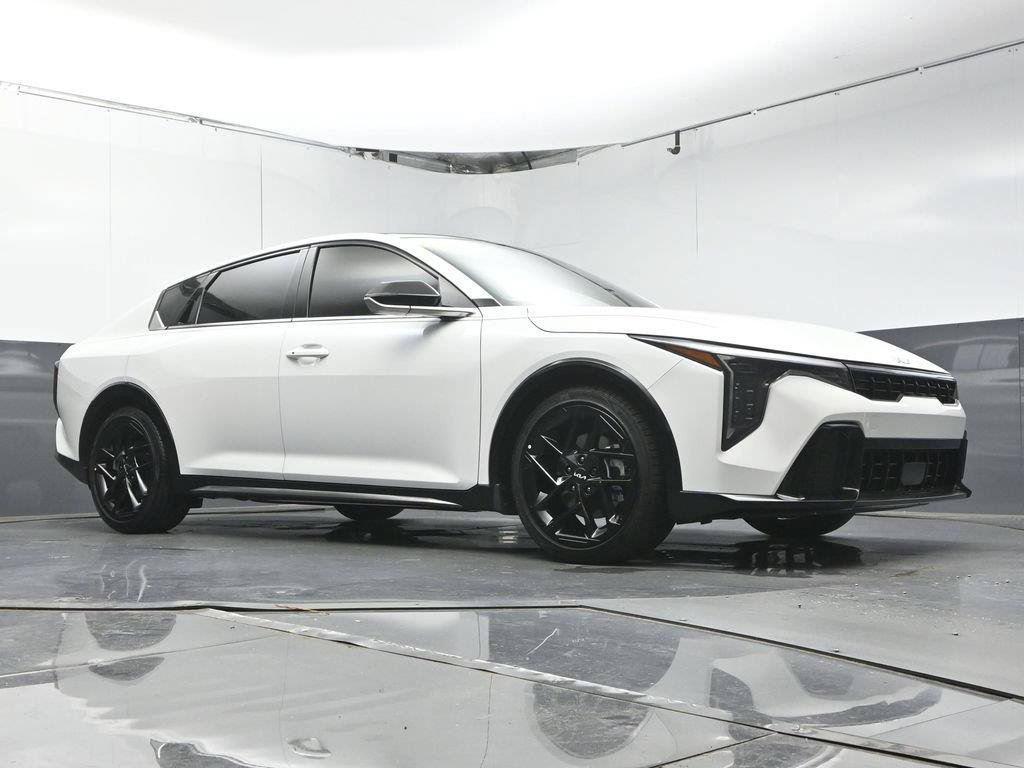 Used 2025 Kia K4 GT-Line Turbo FWD image 38