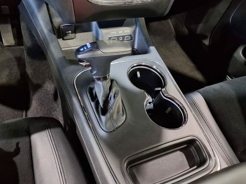 Used 2018 Dodge Durango GT w/ Premium Group AWD/4WD image 12
