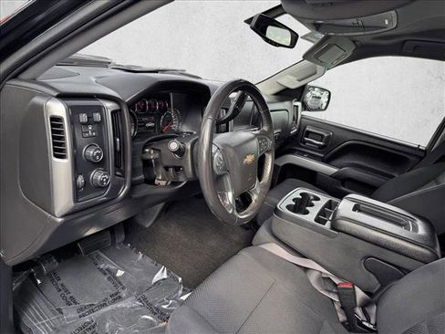 Used 2018 Chevrolet Silverado 1500 LT w/ All Star Edition AWD/4WD image 11