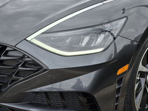 Used 2022 Hyundai Sonata SEL Plus image 9