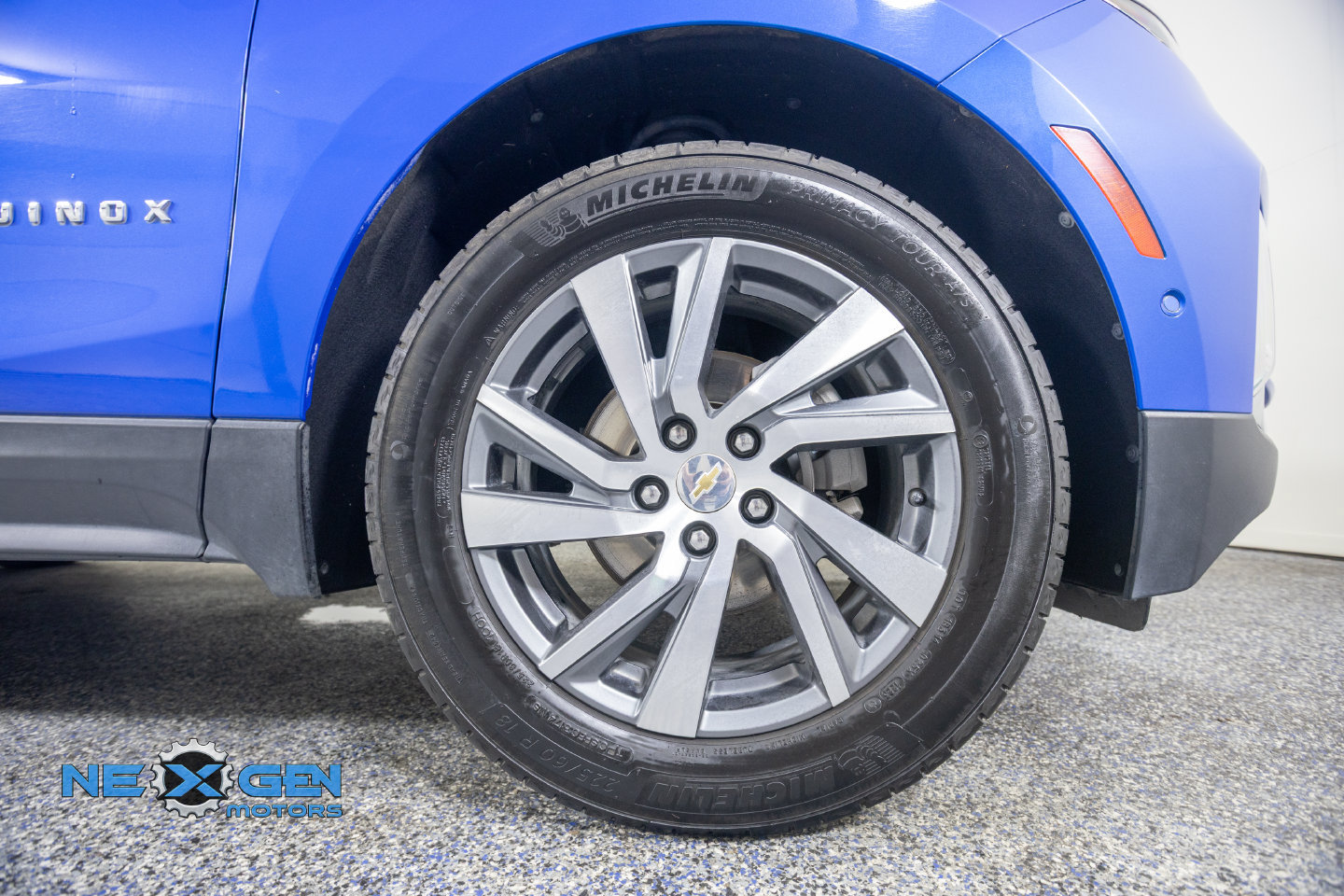 Used 2024 Chevrolet Equinox Premier AWD/4WD image 45
