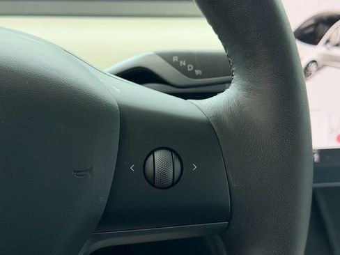 Used 2023 Tesla Model 3 Standard Range RWD image 17