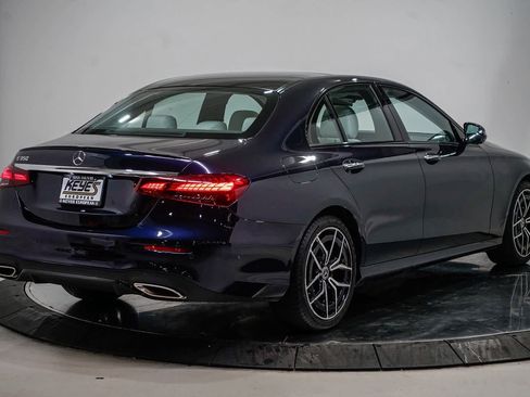 Used 2023 Mercedes-Benz E 350 Sedan image 4