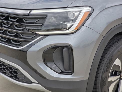 New 2025 Volkswagen Atlas Cross Sport SEL image 6