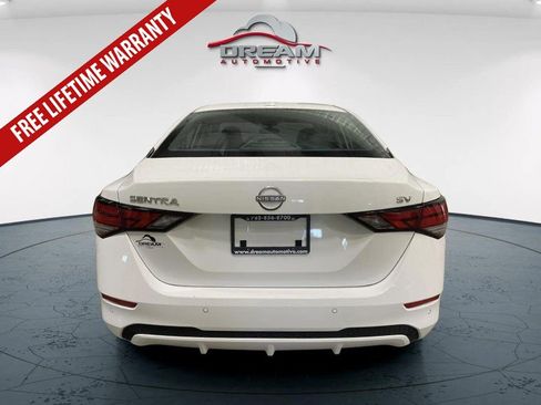 Used 2024 Nissan Sentra SV FWD image 17