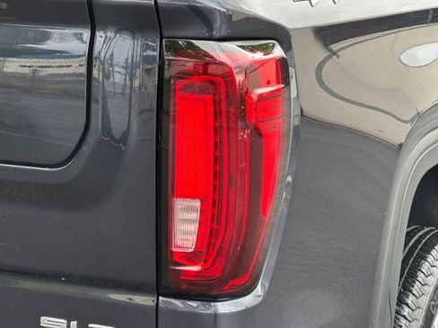 Used 2025 GMC Sierra 1500 SLT image 47