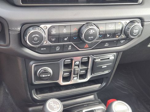 New 2026 Jeep Gladiator Sport AWD/4WD image 19