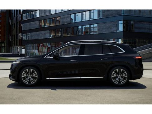 New 2026 Mercedes-Benz EQS 400 4MATIC SUV image 34