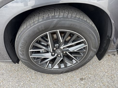 Used 2025 Lexus TX 350 AWD image 19