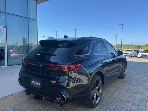Used 2025 Genesis GV70 3.5T Sport w/ Sport Prestige Package image 5