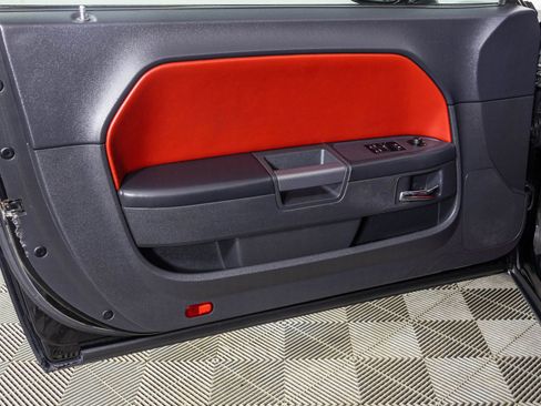 Used 2013 Dodge Challenger R/T Plus image 35