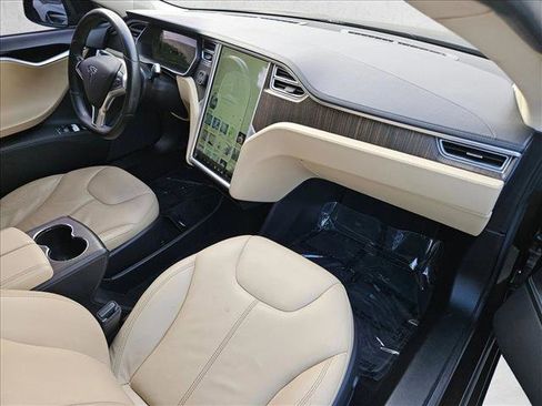 Used 2014 Tesla Model S 60 RWD image 22