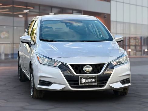Used 2021 Nissan Versa SV image 23