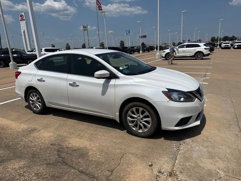 Used 2018 Nissan Sentra SV w/ All Weather Package FWD image 8