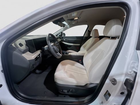Used 2024 Hyundai Sonata SEL FWD image 14