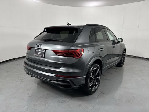 Used 2025 Audi Q3 2.0T Premium Plus w/ Premium Plus Package AWD/4WD image 37