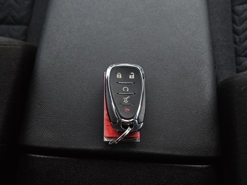 Used 2024 Chevrolet Equinox LT image 33