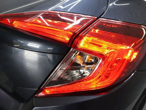 Used 2021 Honda Civic LX image 27