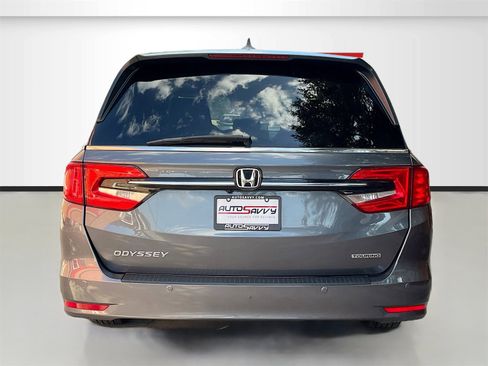 Used 2023 Honda Odyssey Touring image 6